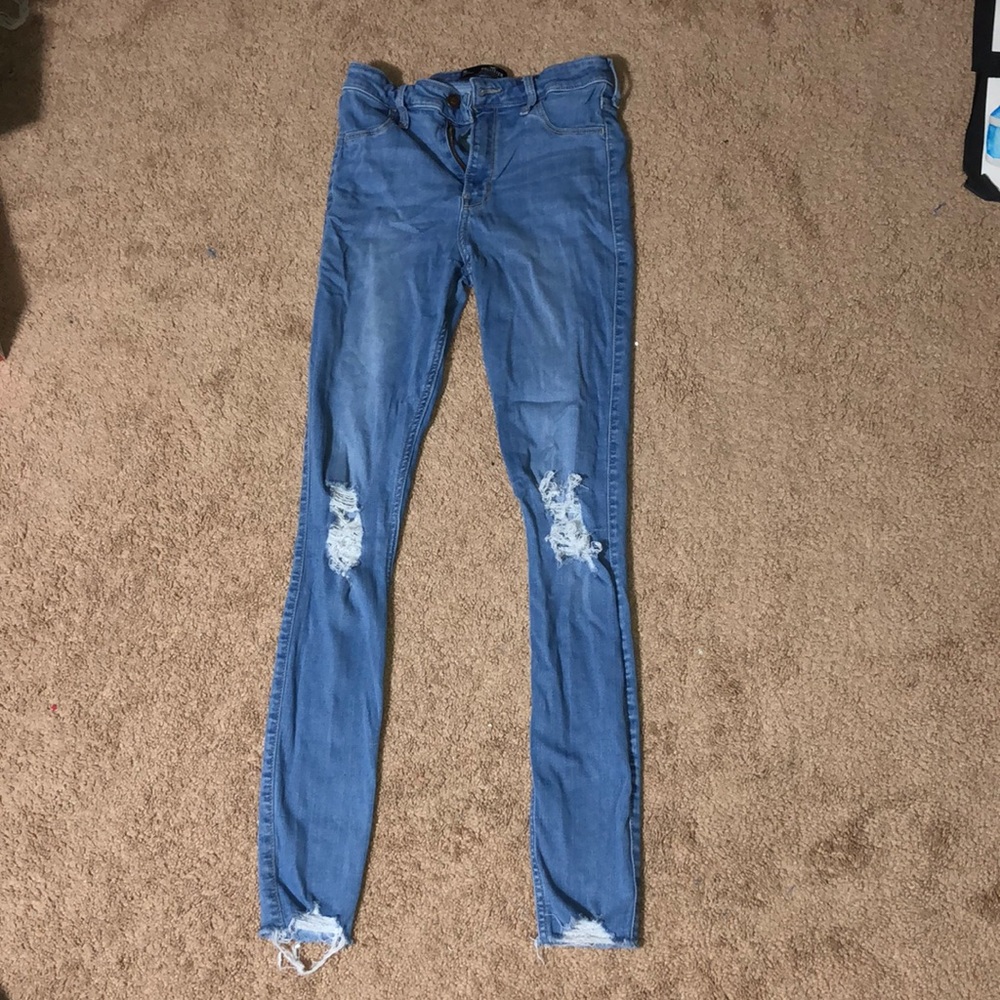 5L Hollister jeans